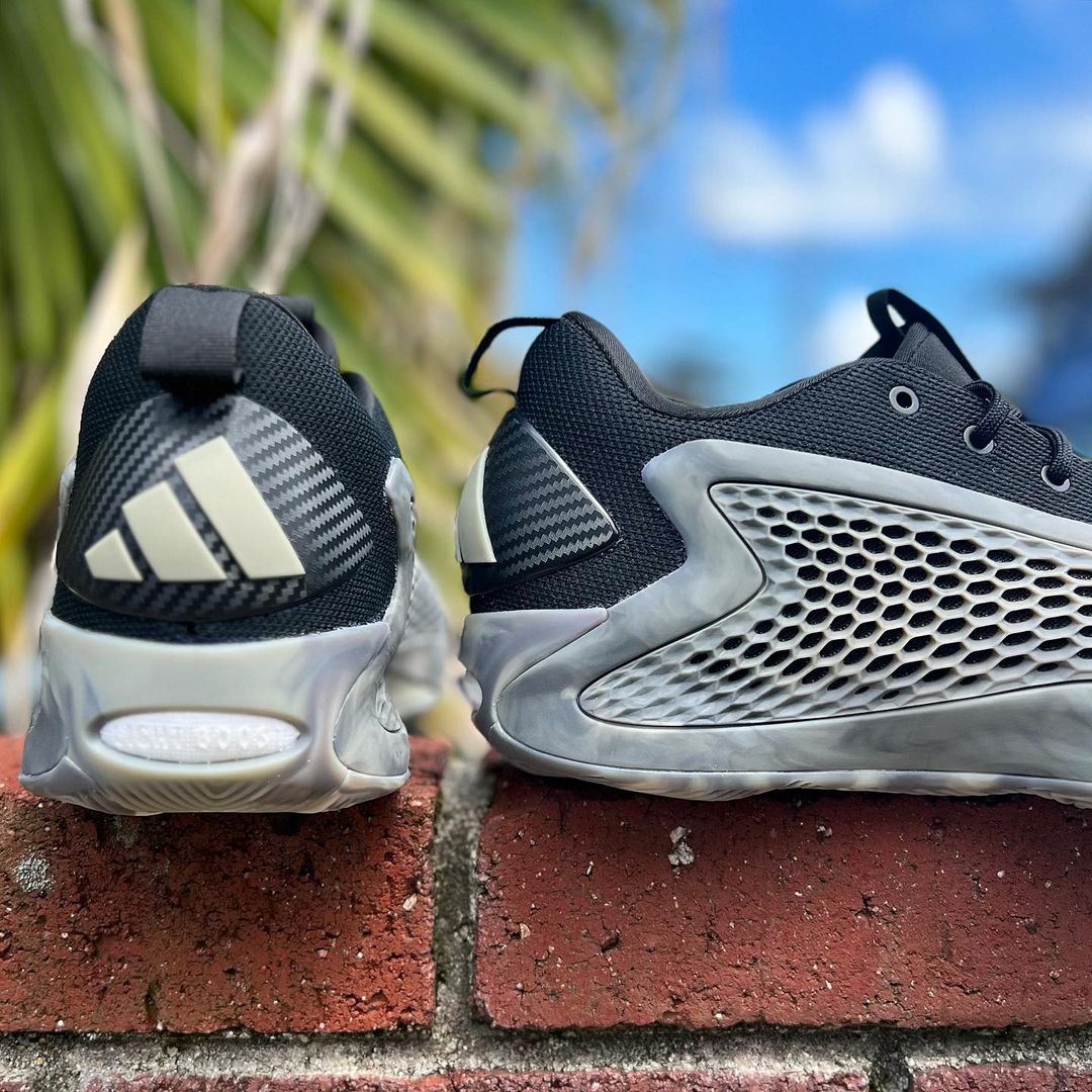 ADIDAS A.E. 1 LOW アディダス アンソニー エドワーズ 1 ロー カット