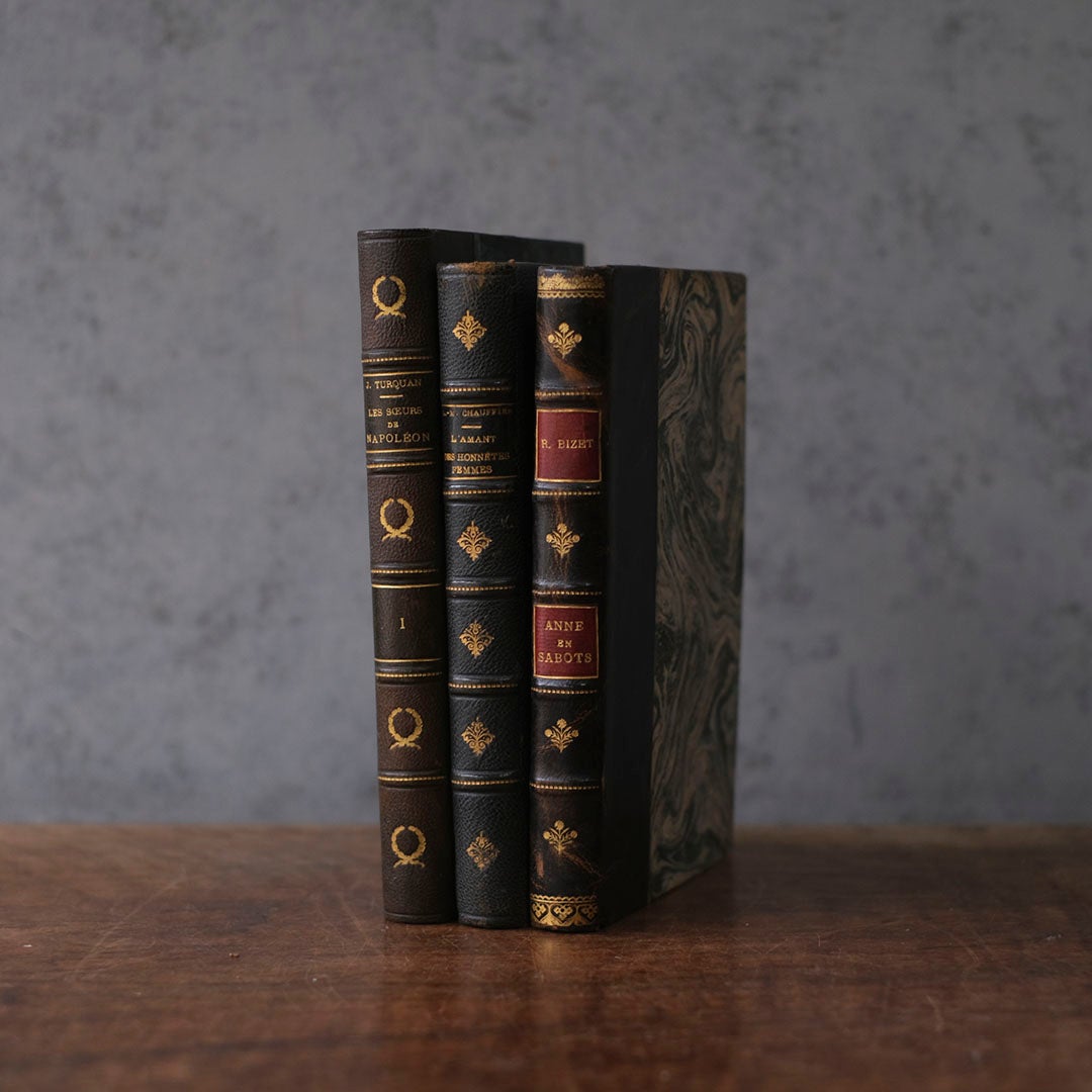 イギリスとフランスのアンティーク本の通販アンティークショップMALTO