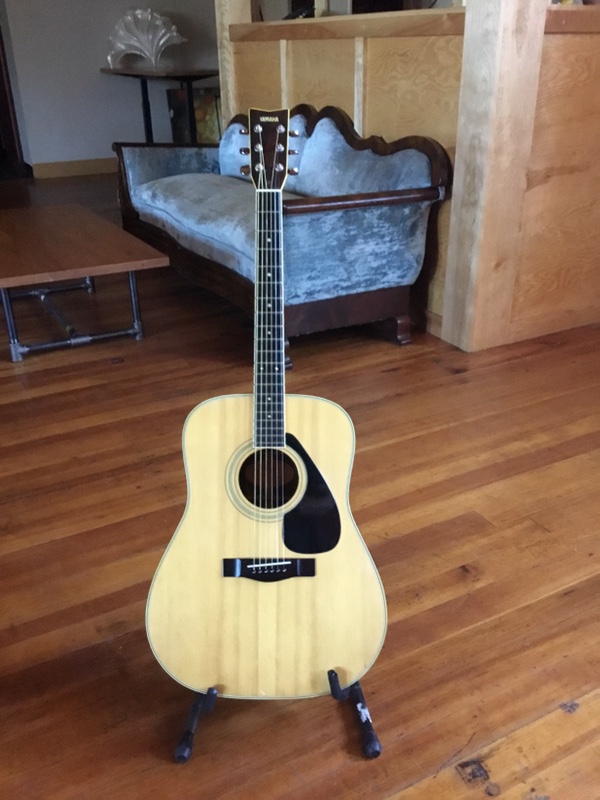 Yamaha FG-301B – Marigold