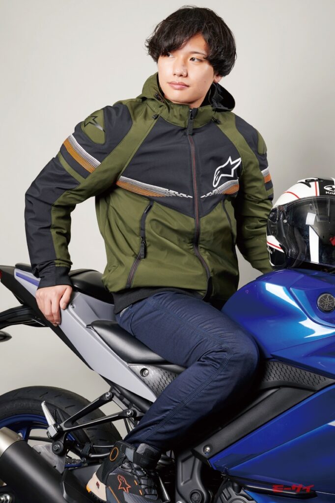 いまどきライダーの秋冬スタイル】発売以来人気のモデルに今季は2色の