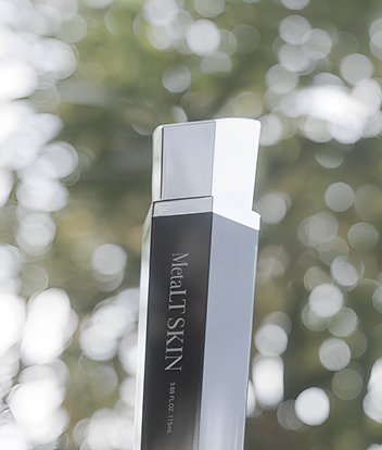 専用ミスト状美容液MetaLT SKIN | 高級美顔器なら高級全身美顔器MetaLT