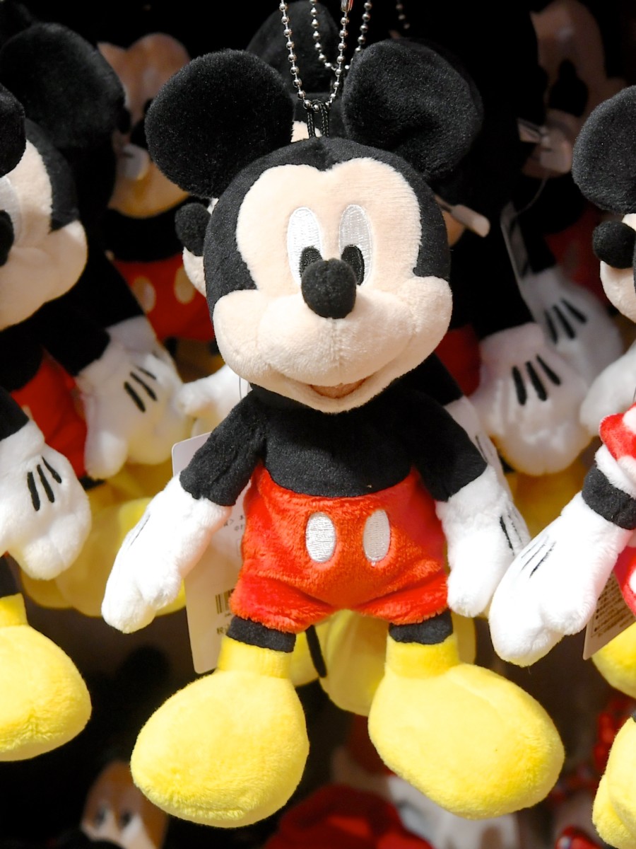 東京ディズニー 8周年限定 ミッキー ぬいぐるみバッジ レア 東京