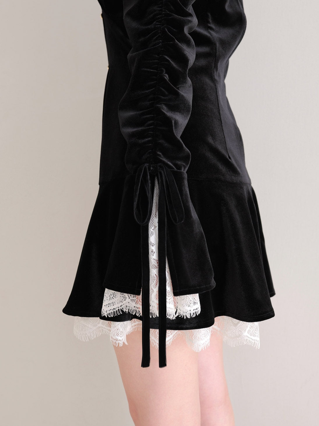 Classical velvet mini onepiece(eme10610) – M me eme