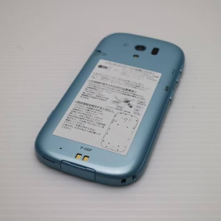 Amazon | docomo らくらくスマートフォン3 F-06F エアーブルー 白ロム