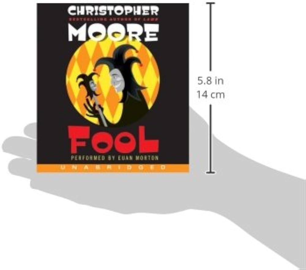 Fool CD: Moore, Christopher, Morton, Euan: 9780061712593: Amazon