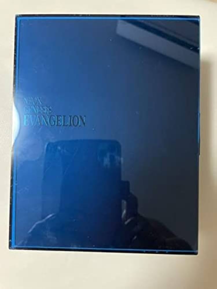 Amazon.co.jp: 新世紀エヴァンゲリオン Blu-ray BOX〈期間限定生産10枚