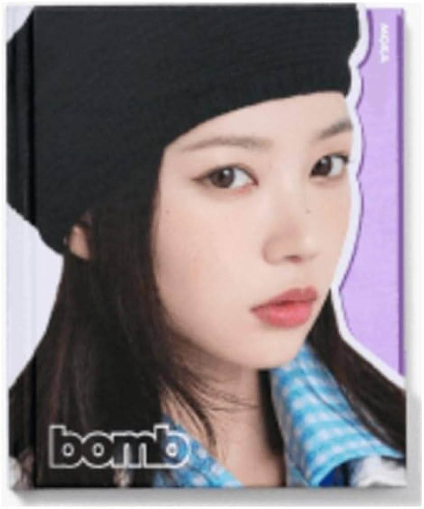 Amazon.com: ILLIT - [bomb] 3rd mini album (Gllit ver.) (MOKA