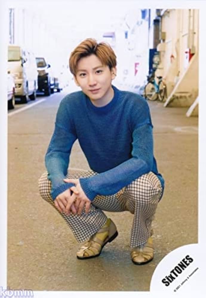 Amazon.co.jp: Six TONES 公式 生 写真（京本大我）ST00551 : おもちゃ