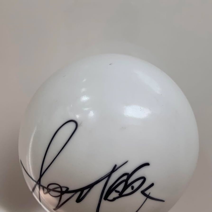 Amazon.co.jp: M!LK 曽野舜太 エビライ サインボール : スポーツ