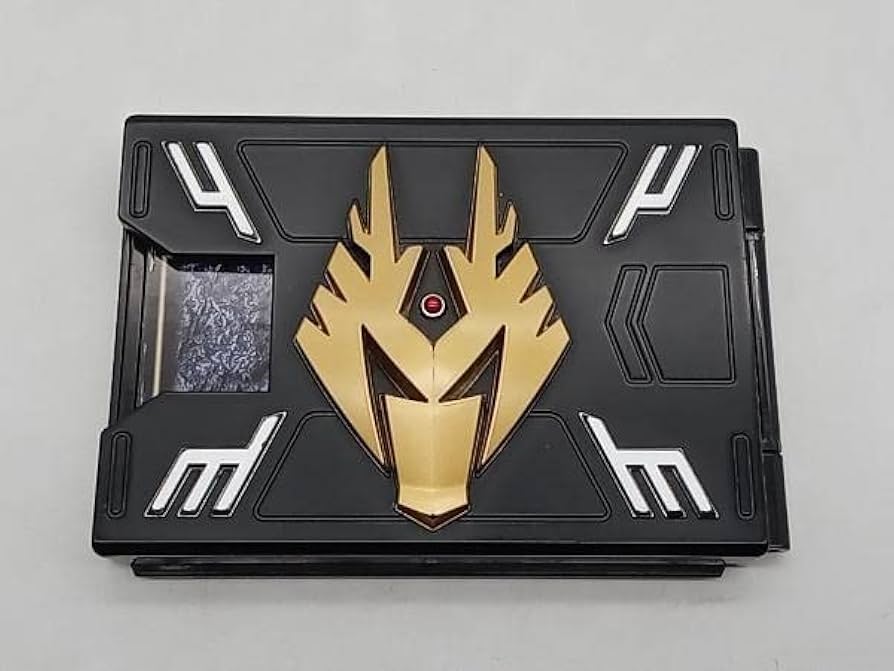 Amazon.co.jp: 現状品 仮面ライダー龍騎 カードデッキ 01 龍騎 CSM