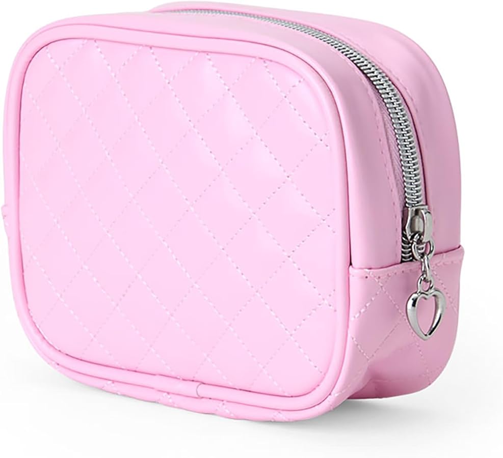 Amazon.co.jp: サンリオ(SANRIO) ポーチ（I Love Hello Kitty） ハロー