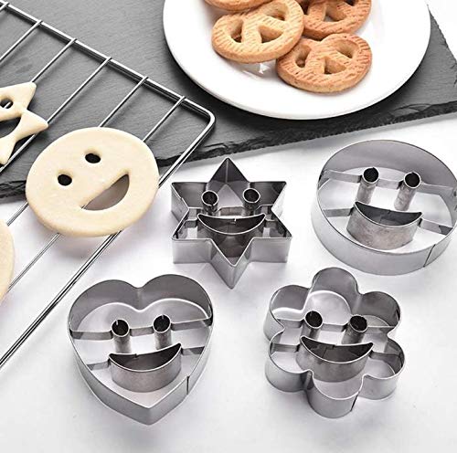 Amazon | Drawihi 4点セット かわいい 型抜き クッキー型 スマイリー