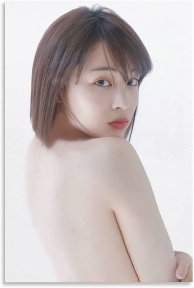 Amazon.co.jp: 広瀬すず 写真集 室内装飾 アートパネル 印刷