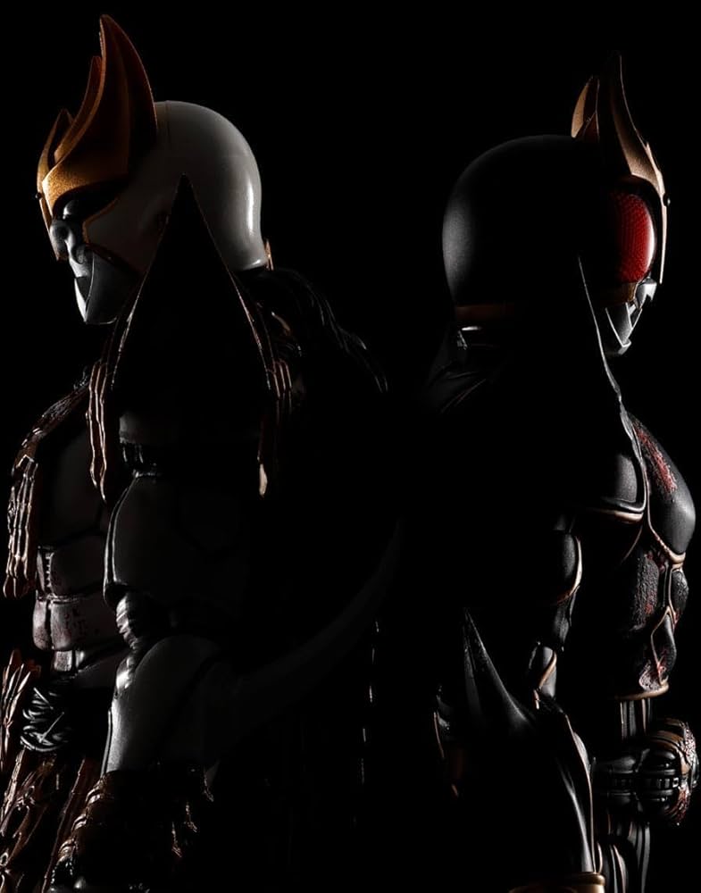 Amazon.co.jp: S.H .Figuarts（真骨彫製法） 仮面 ライダークウガ 九郎