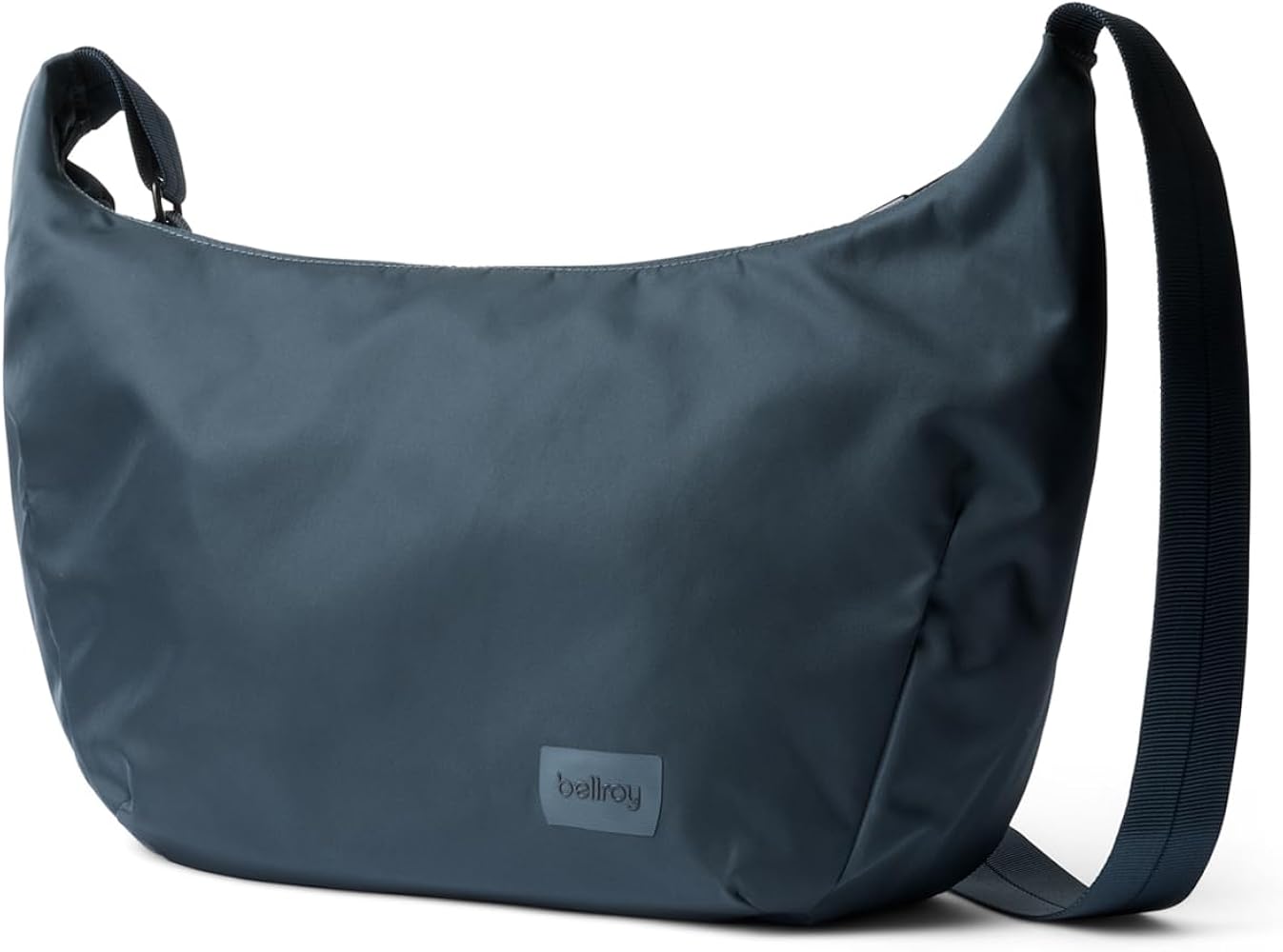 Amazon.com: Bellroy Laneway Crescent Bag (everyday 7 liter