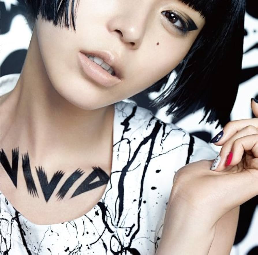 Amazon.co.jp: vivid (初回限定盤)(DVD付): ミュージック