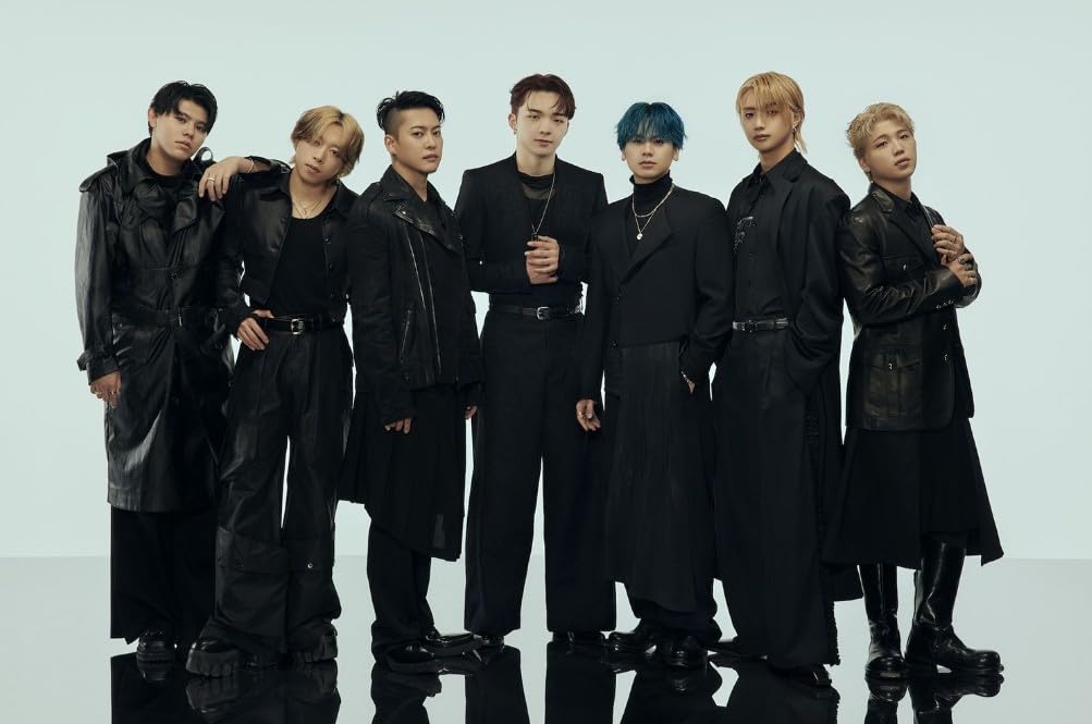 Amazon.co.jp: 《 3形態 Blu-rayセット 》 BE:FIRST/ベストアルバム BE