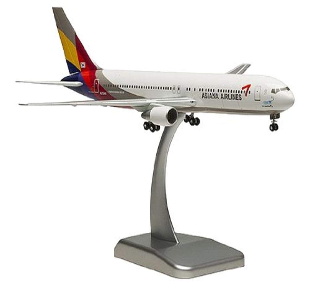Amazon | hogan wings 1/200 B767-300ER アシアナ航空 完成品