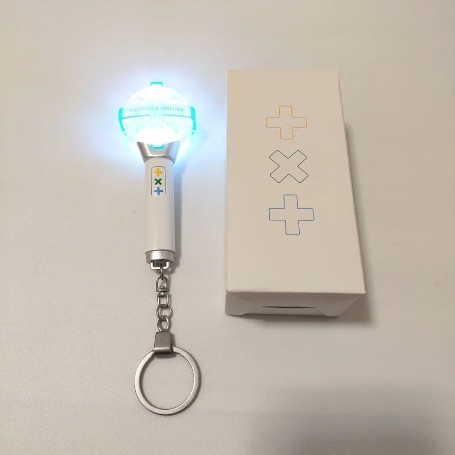 Amazon.co.jp: TXT ペンライトキーリング トゥバ : おもちゃ