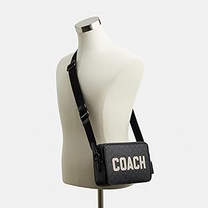 Amazon.co.jp: [COACH] チャータークロスボディ 24インチ シグネチャー