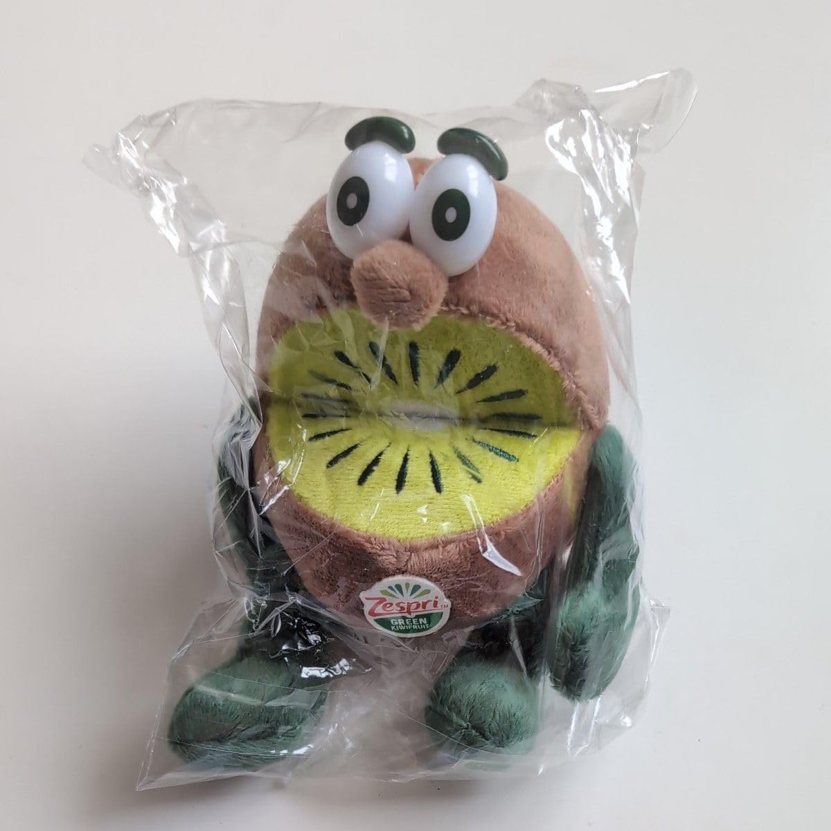 Amazon.co.jp: ☆ゼスプリキウイブラザーズぬいぐるみ 小 グリーン単品