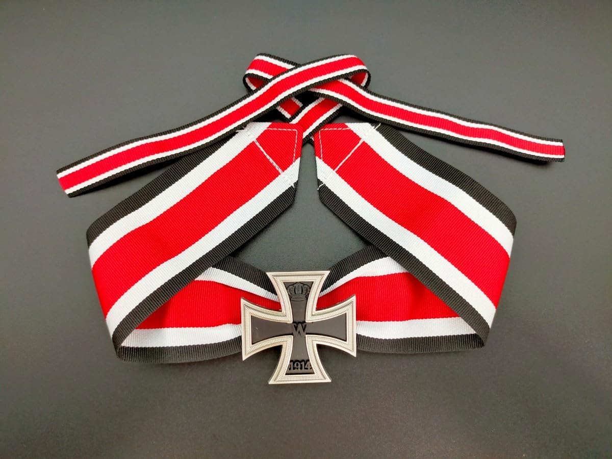 Amazon.co.jp: ドイツ帝国 鉄十字勲章 1914年章 赤 レプリカ品 : おもちゃ