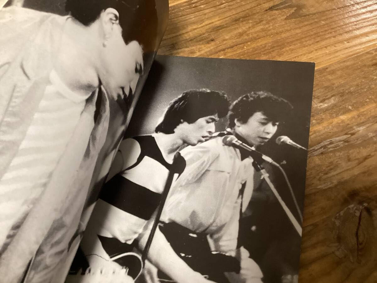 Amazon.co.jp: 楽譜/ザルースターズ/a-GOGO/タブ譜/バンドスコア/THE