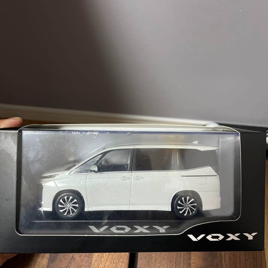 Amazon | 90系 ヴォクシー VOXY カラーサンプルミニカー ホワイト