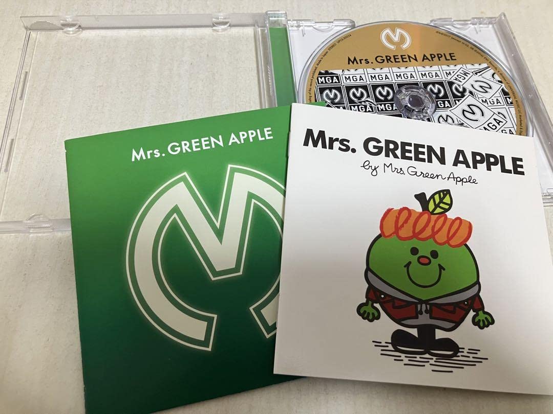 Amazon.co.jp: Mrs.GREEN APPLE Picture Book 絵本盤 完全生産限定版