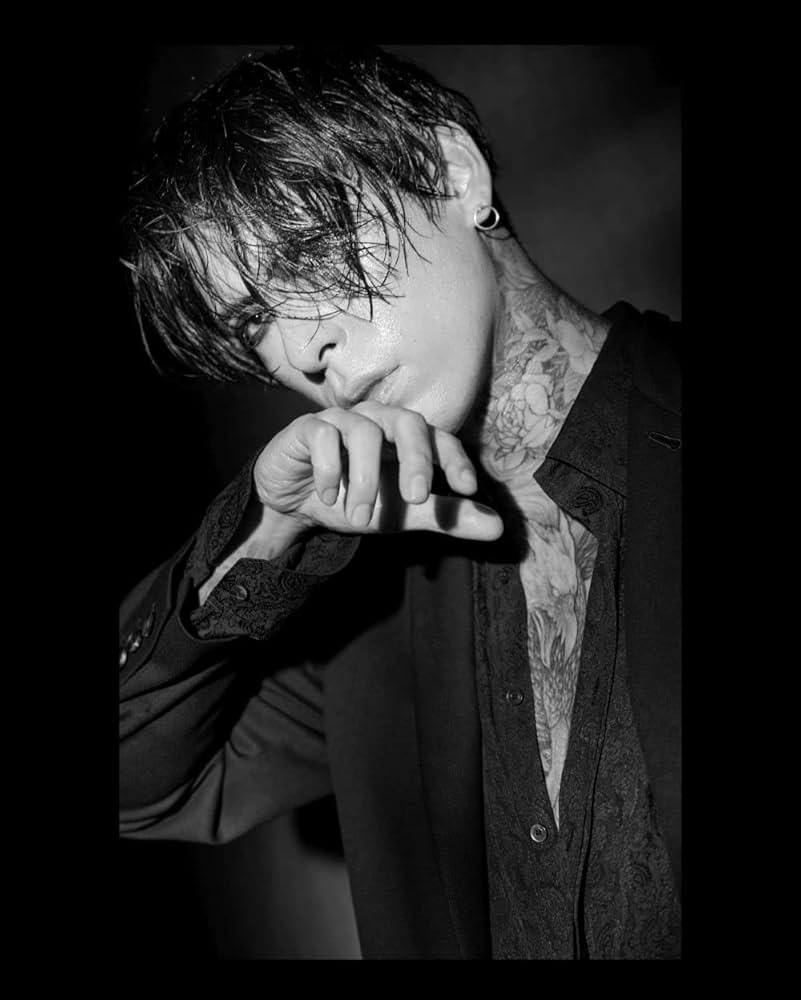 Amazon.co.jp: 蓮華鏡 - 葉月: ミュージック