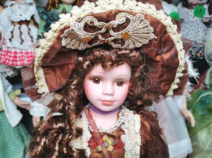 Amazon.co.jp: 陶器の人形 西洋人形 姫のような人形 ビクトリア 工芸品