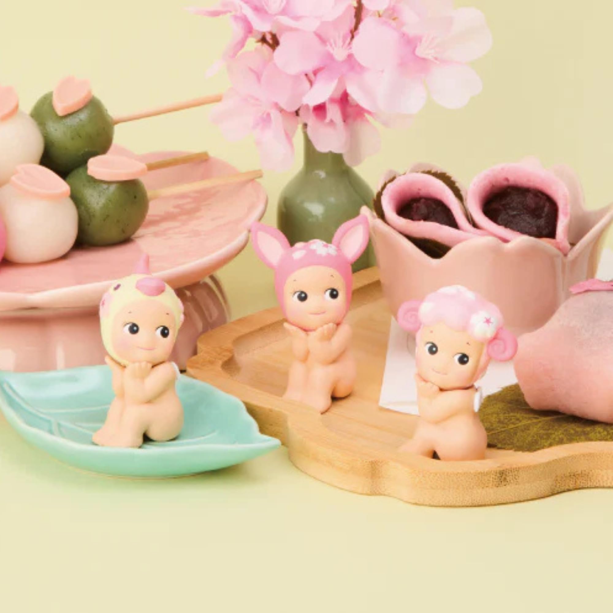 Amazon.com: Sonny Angel Cherry Blossom Hanami Series (1) Assorted