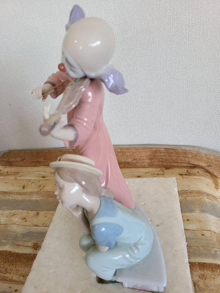 LLADRO リヤドロ 陶器置物 子犬を持つピエロ LLADRO リヤドロ 陶器置物