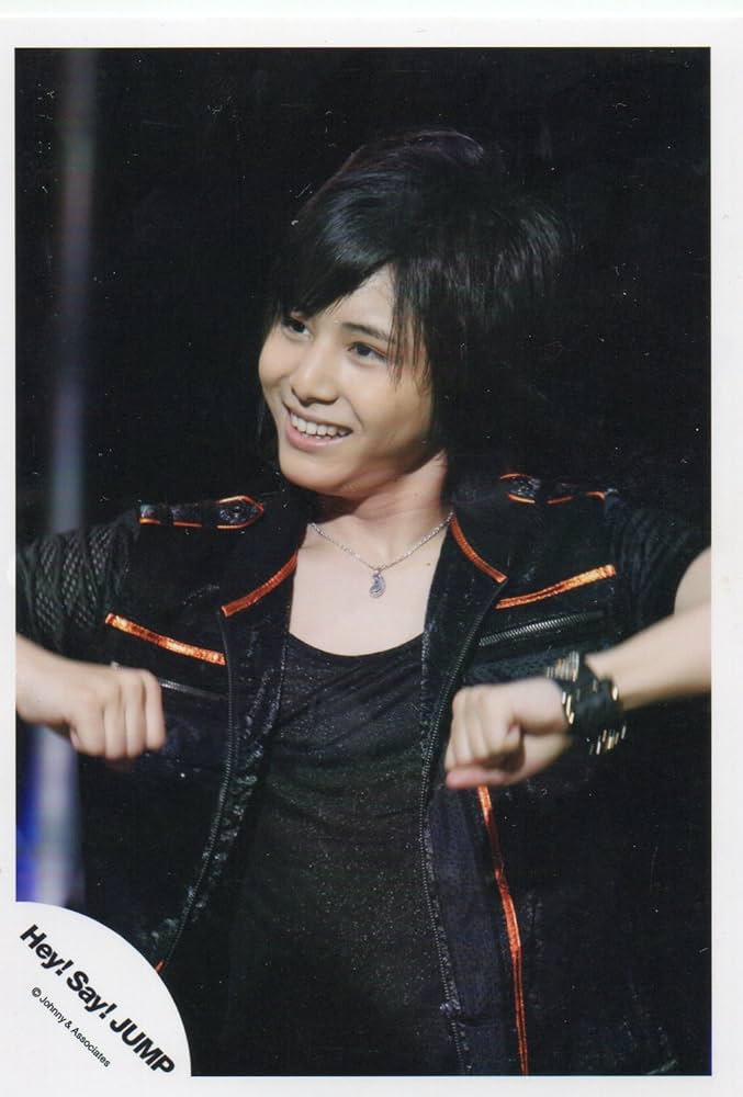 Amazon.co.jp: Hey!Say!JUMP 【公式写真】 山田涼介 ☆ ジャニーズ公式