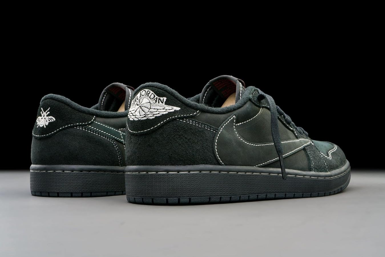 Amazon.com | Jordan Mens Air Jordan 1 Low OG TS DM7866 001 Travis