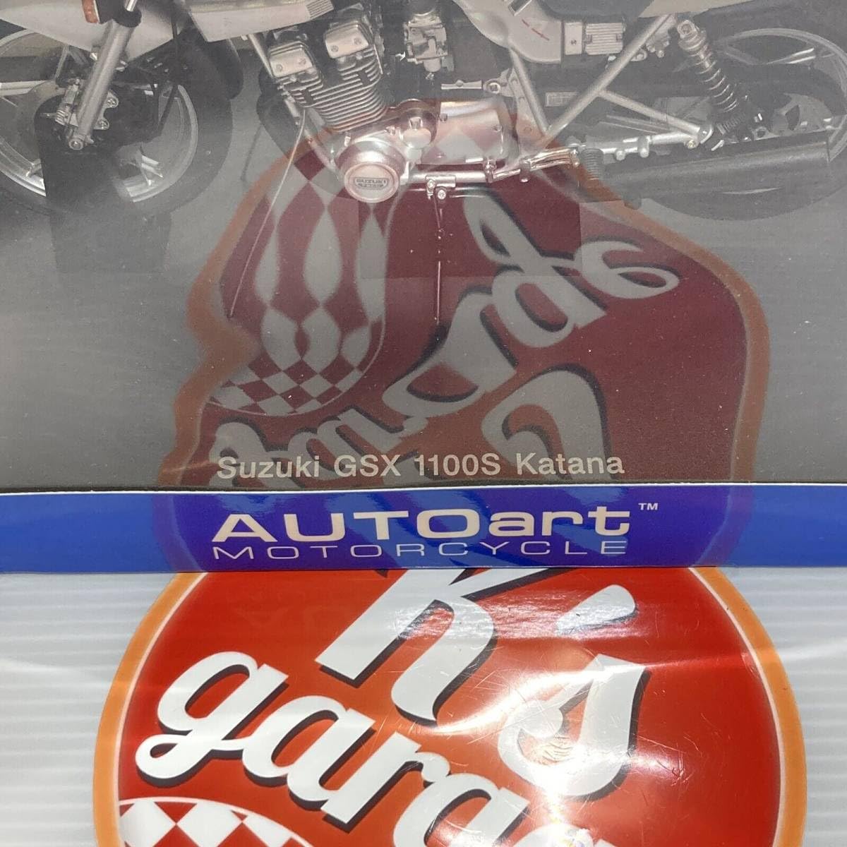 Amazon.co.jp: 1/12 オートアート スズキ カタナ 刀 Suzuki KATANA GSX