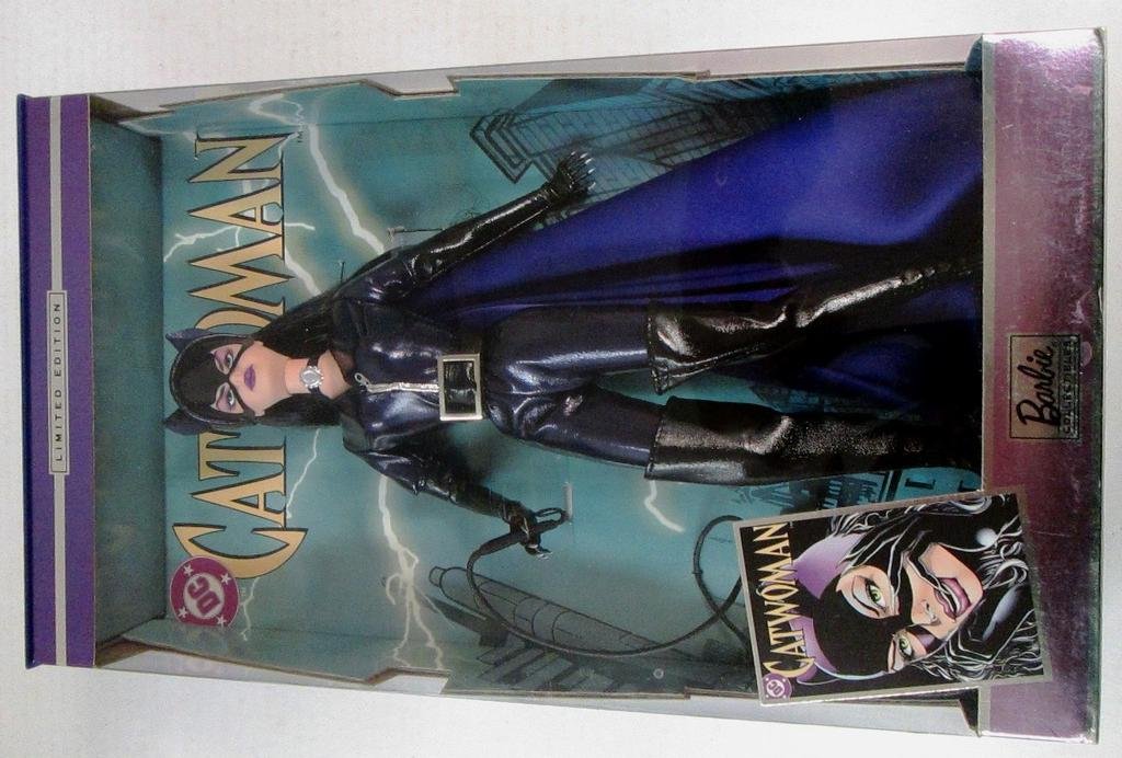 Amazon.com: Mattel Barbie as Catwoman B3450 : Toys & Games