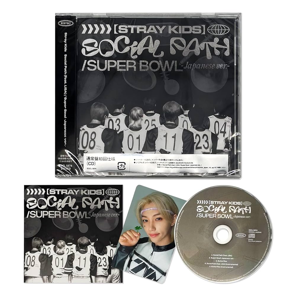 STRAY KIDS - [Japan 1st EP] 'Social Path' (Standard Ver.) CD +