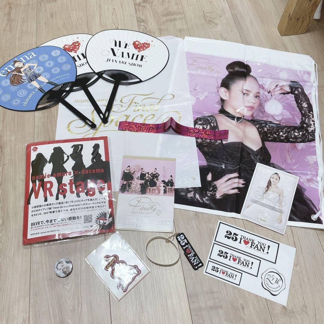 安室奈美恵 限定ガチャdocomo全32種コンプリートセット安室奈美恵