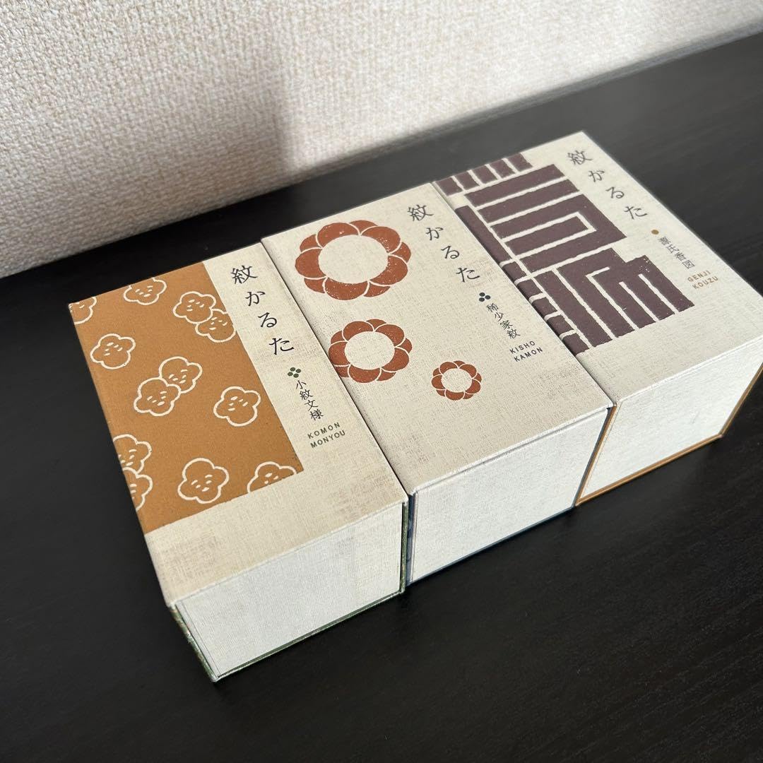 Amazon | 紋かるた 源氏香図 小紋文様 稀少家紋 3箱セット | かるた