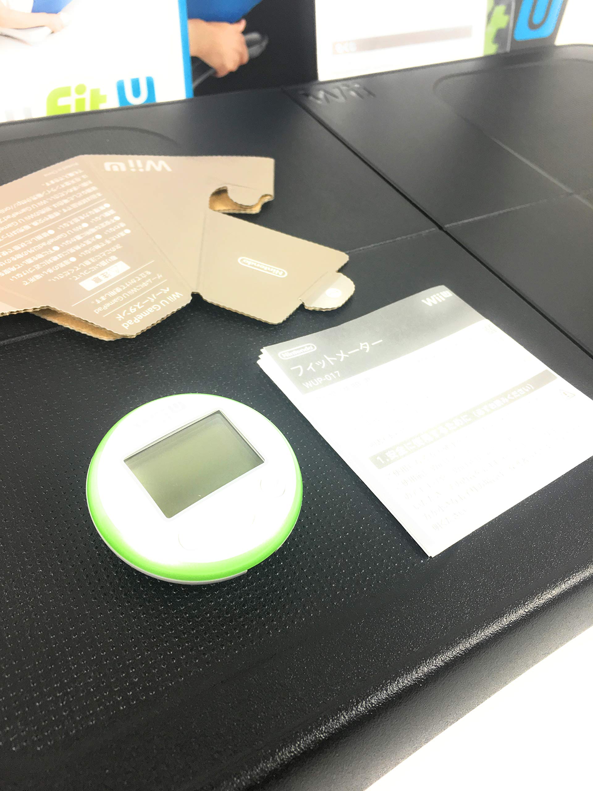 Amazon.co.jp: Wii Fit U バランスWiiボード (クロ) + フィット