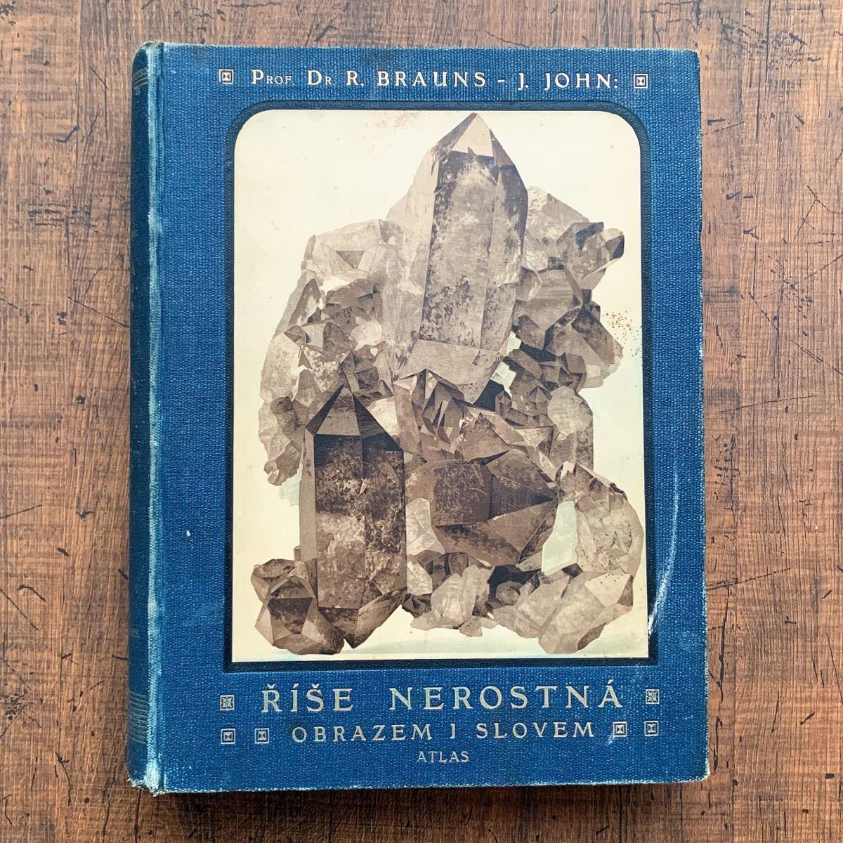 1937年発行 希少な鉱物の本 古書 ドイツ語 洋書 1937年発行 希少な鉱物