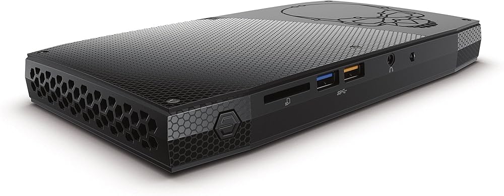 Amazon.co.jp: Intel NUC Core i7-6770HQ搭載 小型PCベアボーン M.2