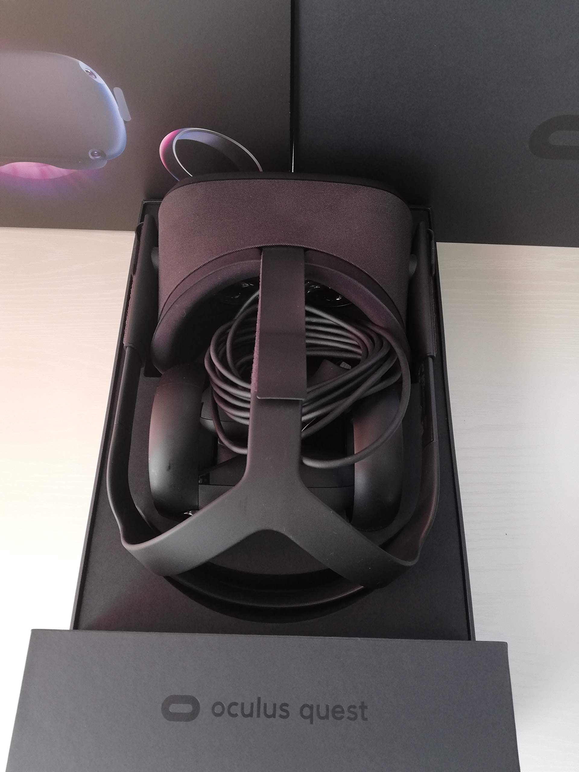 Amazon.co.jp: Oculus Quest (オキュラス クエスト) - 64GB : ゲーム