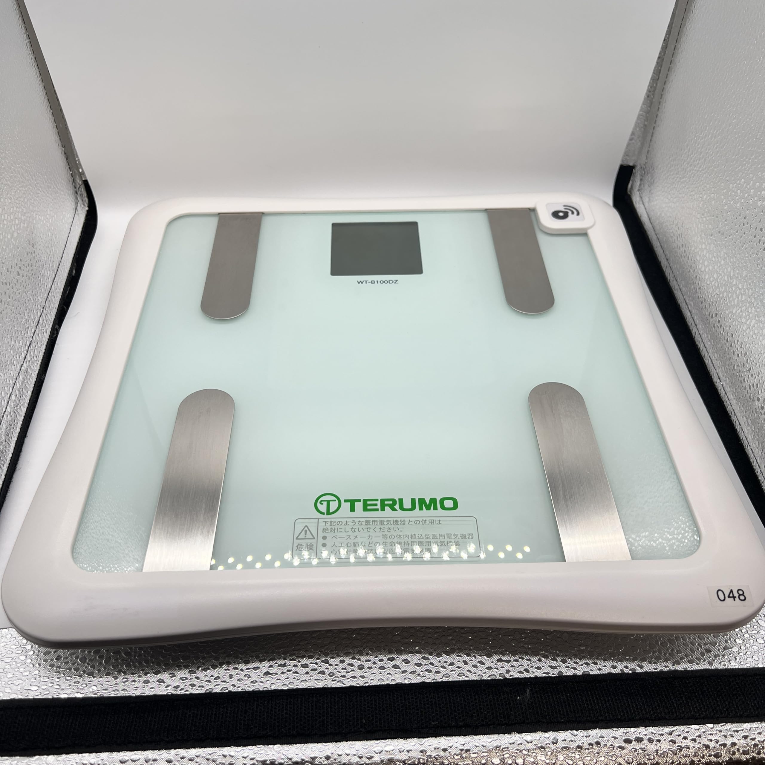 Amazon | テルモ体組成計B100（データ通信機能付き）WT-B100DZ テルモ