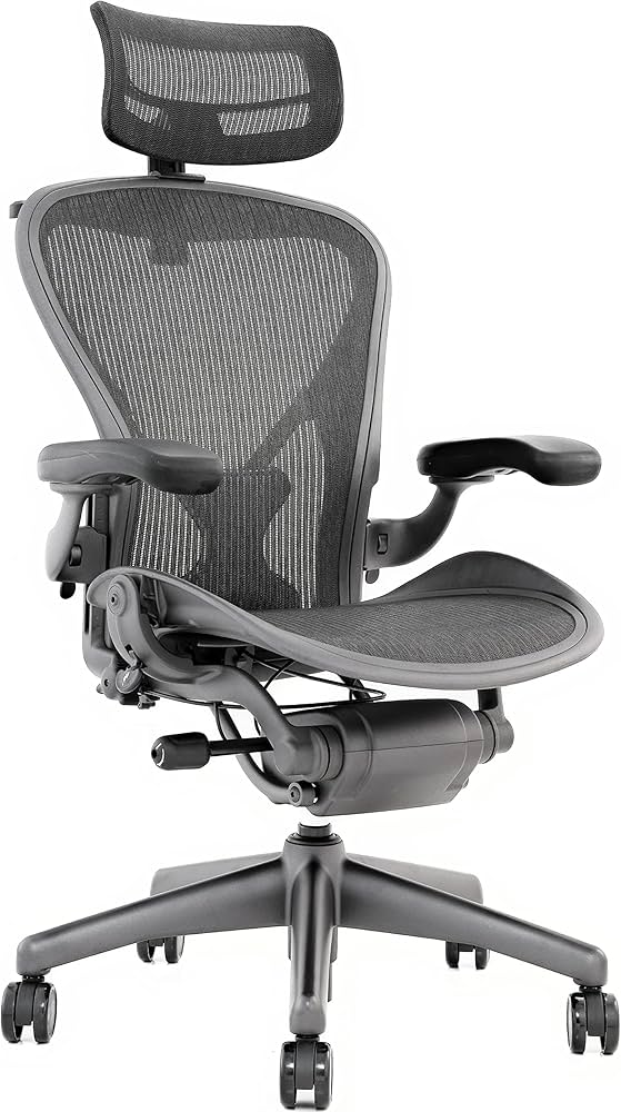 Amazon.co.jp: Herman MillerによるAeron Chair - 高度に調節可能な