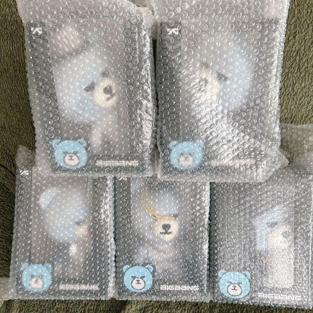 Amazon.co.jp: BIGBANG公式ぬいぐるみ5体 : おもちゃ