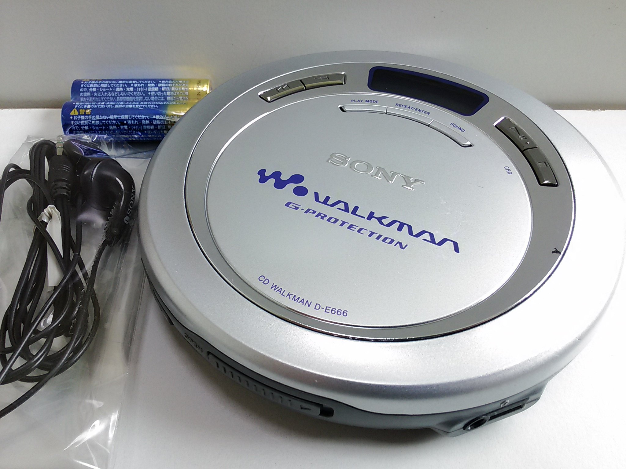 Amazon.co.jp: D-E666 CDウォークマン : 家電＆カメラ