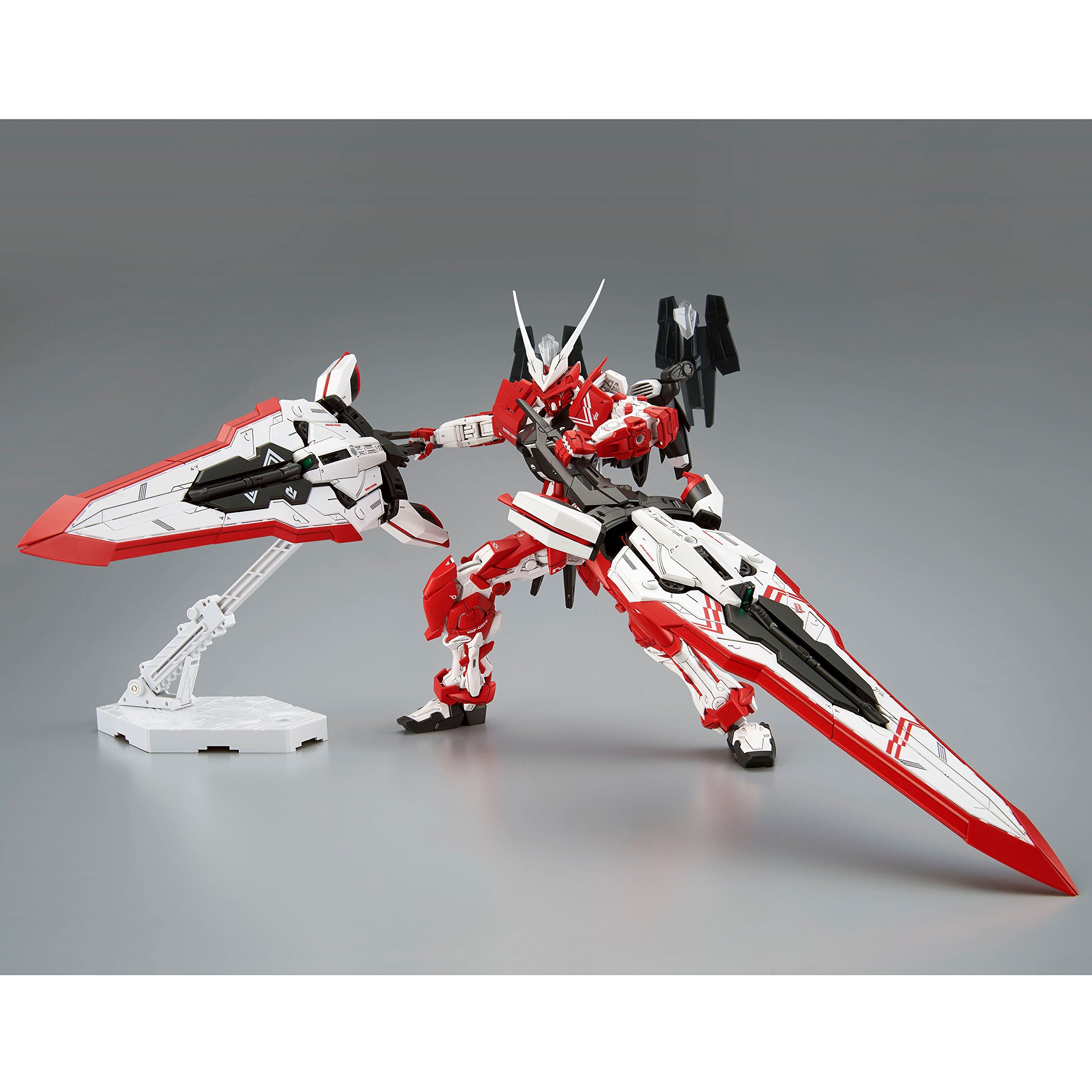 Amazon.com: Bandai Hobby MG 1/100 Gundam Astray Turn Red Gundam