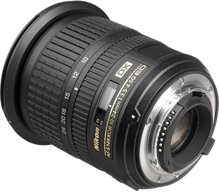 Nikon AF-S DX NIKKOR 10-24mm f/3.5-4.5G ED Zoom Lens with Auto